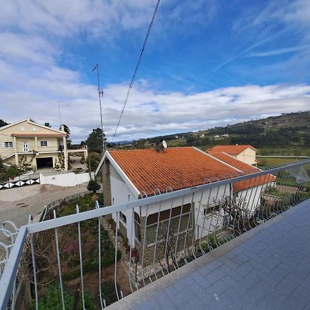 Vivenda Azevedo Hotel Celorico Da Beira Esterno foto
